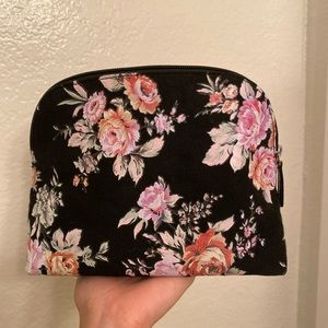 Black Floral MakeUp Pouch